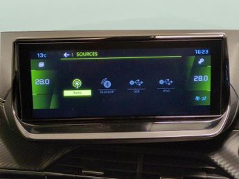 Peugeot 208 1.2 PureTech GT Premium EAT (130 ps) - CARPLAY - PARK ASSIST - L