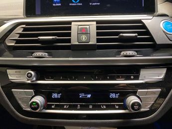 BMW iX3 80kWh Premier Edition (286 ps) - DRIVING ASSISTANT - PARK ASSIST