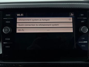 Volkswagen Polo 1.0 TSI Life DSG (95 ps) - LANE DEPARTURE  - BLUETOOTH - PADDLE 