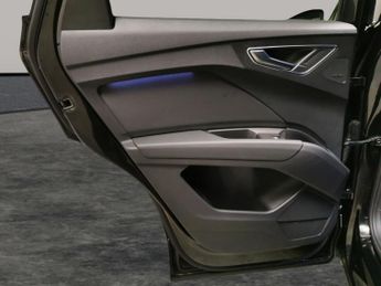 Audi Q4 E-tron 150kW 40 82kWh S Line [C+S/Tech Pack] - LED - HEATED SEATS - LAN