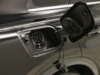 Audi Q4 E-tron 150kW 40 82kWh S Line [C+S/Tech Pack] - LED - HEATED SEATS - LAN