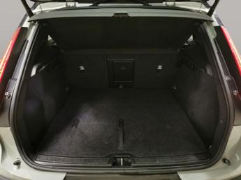Volvo XC40 Recharge Twin 78kWh Ultimate AWD (408 ps) - SURROUND VIEW - KEYL