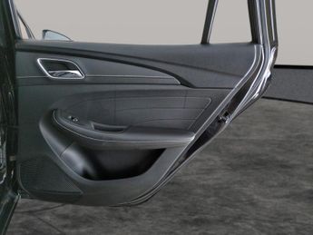 MG Mg5 61.1kWh Exclusive Long Range (156 ps) - REVERSE CAM - NAV - HEAT