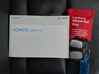 Hyundai Ioniq 38.3kWh Premium SE (136 ps) - LED - REVERSE CAM - NAV