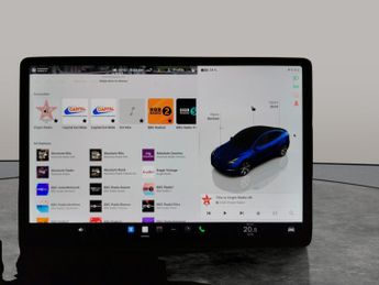 Tesla Model Y (Dual Motor) Long Range 4WDE (384 bhp) - HEATED STEERING