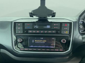 Volkswagen E-up! 36.8kWh e-up! (82 ps) - BLUETOOTH - CLIMATE CONTROL - DAB