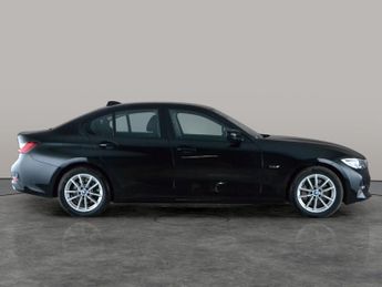 BMW 3 Series 2.0 330e 12kWh SE Pro Plug-in (292 ps) - ACOUSTIC GLAZING