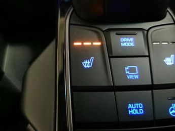 Hyundai Ioniq 38.3kWh Premium (136 ps) - REVERSE CAM - NAV - HEATED SEATS