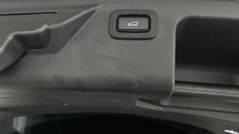 Land Rover Discovery Sport 2.0 P250 MHEV R-Dynamic SE 4WD (250 ps) - CARPLAY - KEYLESS ENTR