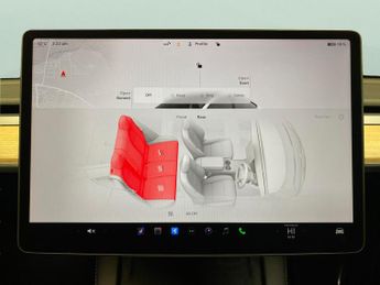 Tesla Model Y (Dual Motor) Long Range 4WDE (384 bhp) - HEATED STEERING