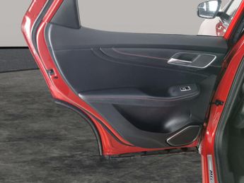 MG Mg Hs 1.5 T-GDI Excite DCT (162 ps) - REVERSE CAM - NAV - LEATHER