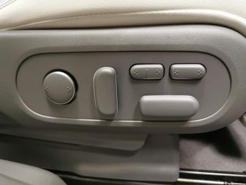 Hyundai Ioniq 5 58kWh Ultimate (170 ps) - NAV - HEATED LEATHER - HEATED STEERING