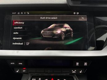 Audi A3 40 TFSI e Sport S Tronic [Comfort+Sound] - MMI NAV PLUS - CARPLA