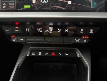 Audi A3 40 TFSI e Sport S Tronic [Comfort+Sound] - MMI NAV PLUS - CARPLA