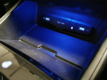 Hyundai Tucson 1.6 h T-GDi 13.8kWh Premium Plug-in 4WD (265 ps) - HEATED STEERI