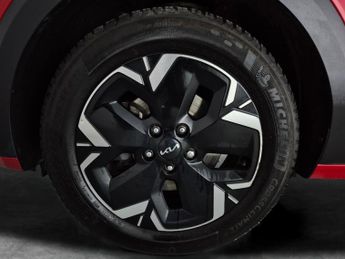 Kia Niro 64.8kWh 2 (201 bhp) - WIFI - BLUETOOTH - COMFORT ACCESS