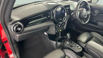 Mini Electric Hatch Cooper SE 32.6kWh Level 3 (184 ps) - HEATED SEATS - INTERIOR LIG