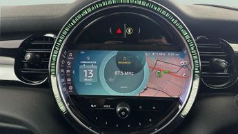 Mini Electric Hatch Cooper SE 32.6kWh Level 3 (184 ps) - HEATED SEATS - INTERIOR LIG