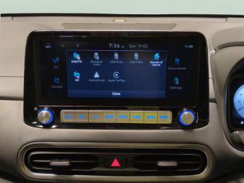 Hyundai Kona 64kWh Ultimate (10.5kW Charger) (204 ps) - LED - REVERSE CAM - N