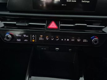 Kia Niro 64.8kWh 2 (201 bhp) - WIFI - BLUETOOTH - COMFORT ACCESS