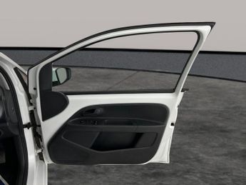 Volkswagen E-up! 36.8kWh e-up! (82 ps) - BLUETOOTH - CLIMATE CONTROL - DAB