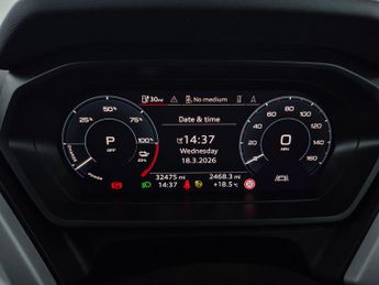 Audi Q4 E-tron 35 Sport 55kWh (170 ps) - CARPLAY - ACTIVE LANE ASSIST - LED