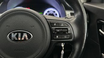Kia Niro 1.6 GDi 8.9kWh 3 Plug-in DCT (139 bhp) - LANE DEPARTURE  - BLUET