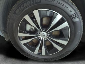 Volvo XC60 2.0h T6 Recharge 18.8kWh Core Plug-in AWD (350 ps) - ADAPT CRUIS