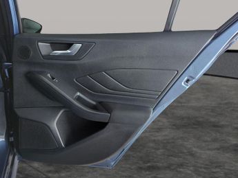 Ford Focus 1.0T EcoBoost MHEV ST-Line X DCT (155 ps) - B&O AUDIO - LED - NA