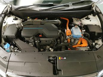 Hyundai Tucson 1.6 h T-GDi 13.8kWh Premium Plug-in 4WD (265 ps) - HEATED STEERI