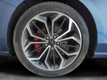 Ford Focus 1.0T EcoBoost MHEV ST-Line X DCT (155 ps) - B&O AUDIO - LED - NA