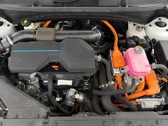 Kia Sportage 1.6 h T-GDi GT-Line S (226 bhp) - BLACK ROOF RAILS - HEAT AND CO