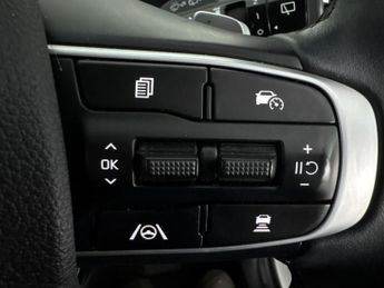 Kia Sportage 1.6 h T-GDi GT-Line (226 bhp) - REVERSE CAM - NAV - LANE DEPARTU