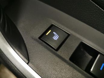 Toyota RAV4 2.5 VVT 18.1kWh Design Plug-in CVT 4WD (306 ps) - LANE DEPARTURE