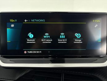 Peugeot E-2008 50kWh GT (136 ps) - BLIND SPOT ASSIST - LANE DEPARTURE  - WIFI