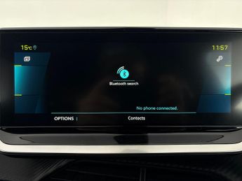 Peugeot E-2008 50kWh GT (136 ps) - BLIND SPOT ASSIST - LANE DEPARTURE  - WIFI