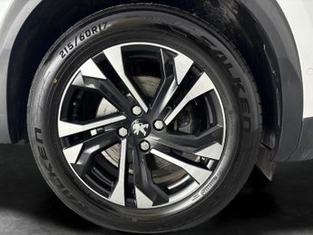 Peugeot E-2008 50kWh GT (136 ps) - BLIND SPOT ASSIST - LANE DEPARTURE  - WIFI