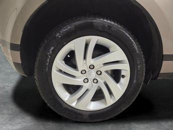 Land Rover Range Rover Evoque 1.5 P300e 12.2kWh R-Dynamic S Plug-in 4WD (309 ps) - LANE DEPART