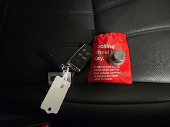 Land Rover Range Rover Evoque 1.5 P300e 12.2kWh R-Dynamic S Plug-in 4WD (309 ps) - LANE DEPART