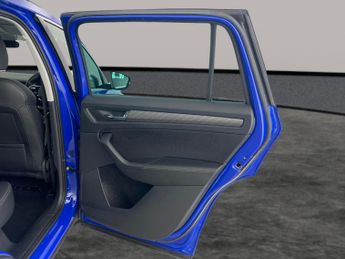 Skoda Kodiaq 1.5 TSI ACT SE L DSG (7 Seat) (150 ps) - DAB - PRIVACY GLASS - I