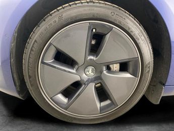 Tesla Model 3 (Dual Motor) Long Range 4WDE (346 ps) - PARK ASSIST - LED - REVE