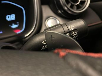 MG Mg Hs 1.5 T-GDI Exclusive DCT (162 ps) - NAV - BLIND SPOT ASSIST - LAN
