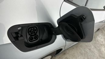 Volkswagen ID.3 Pro 58kWh Life (145 ps) - BLUETOOTH - PARK SENSORS - DAB