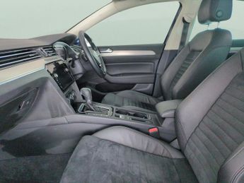 Volkswagen Passat 2.0 TDI GT DSG (190 ps) - ADAPT CRUISE - NAV - CARPLAY