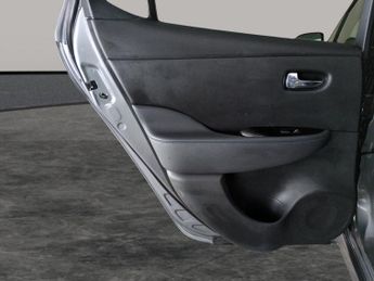 Nissan Leaf 40kWh N-Connecta (150 ps) - 360 CAM - LED - REVERSE CAM