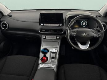 Hyundai Kona 64kWh Premium (10.5kW Charger) (204 ps) - REVERSE CAM - NAV - HE