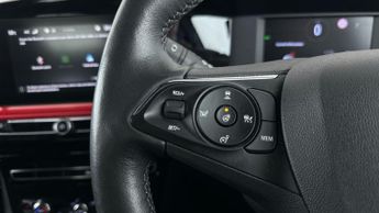 Vauxhall Mokka Electric 50kWh GS Line (136 ps) - HEATED STEERING - LANE DEPARTURE  - BLU