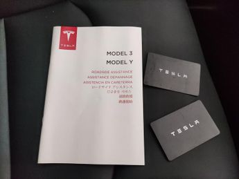 Tesla Model Y (Dual Motor) Long Range 4WDE (384 bhp) - REVERSE CAM - SAT NAV -