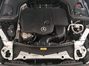 Mercedes-Benz E Class 2.0 E220d AMG Line (Premium) Coupe G-Tronic+ (194 ps) - REVERSE 