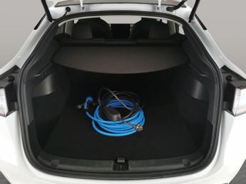 Tesla Model Y SUV RWD (346 ps) - 360 CAM - LED - REVERSE CAM